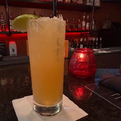 A margarita with lime at the Fuego bar
